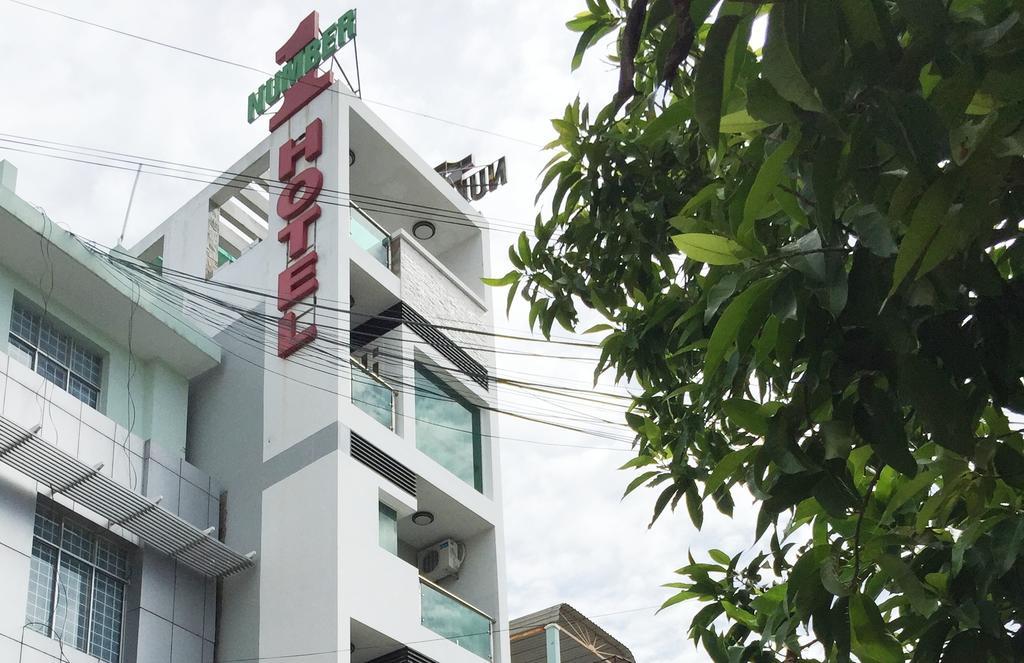 Number One Hotel Cần Thơ Exterior foto